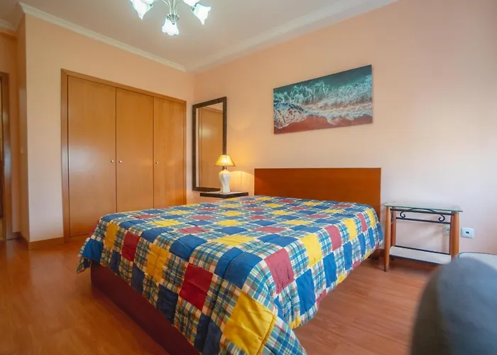 Large Modern Ponta Delgada Apartment